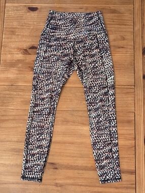 Move Theology Women's Leopard Geo Print Yoga Pants Leggings, Size XS